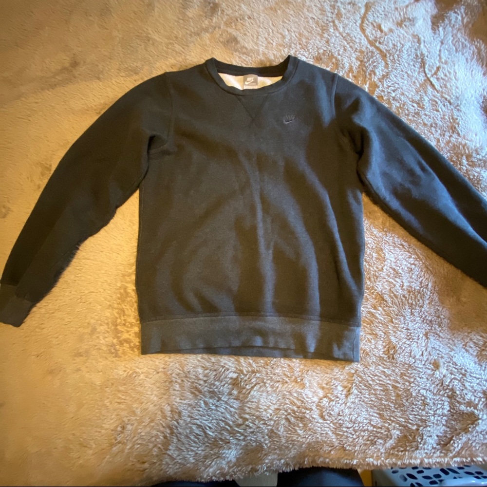 Nike fleece crew neck sweater